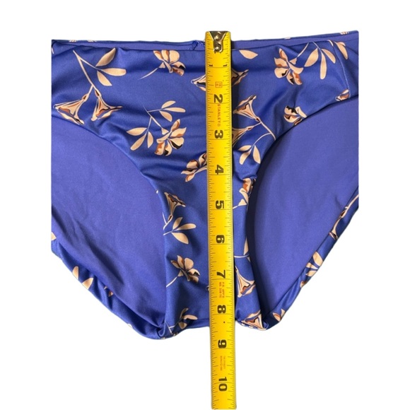 Patagonia Women’s Bottom Turn Bikini Top and Sunamee Bottoms size Small - Picture 5 of 7